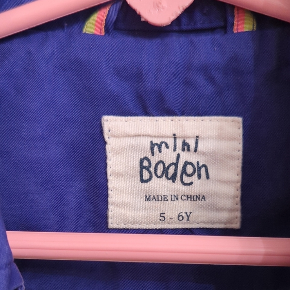 Mini Boden Royal Purple Trenchcoat with Yellow Buttons (Girls' 5-6Y) - Picture 2 of 6